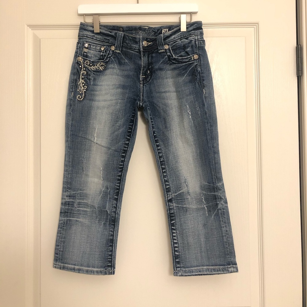 Size 28 Miss Me “Jessica” Cropped Jeans